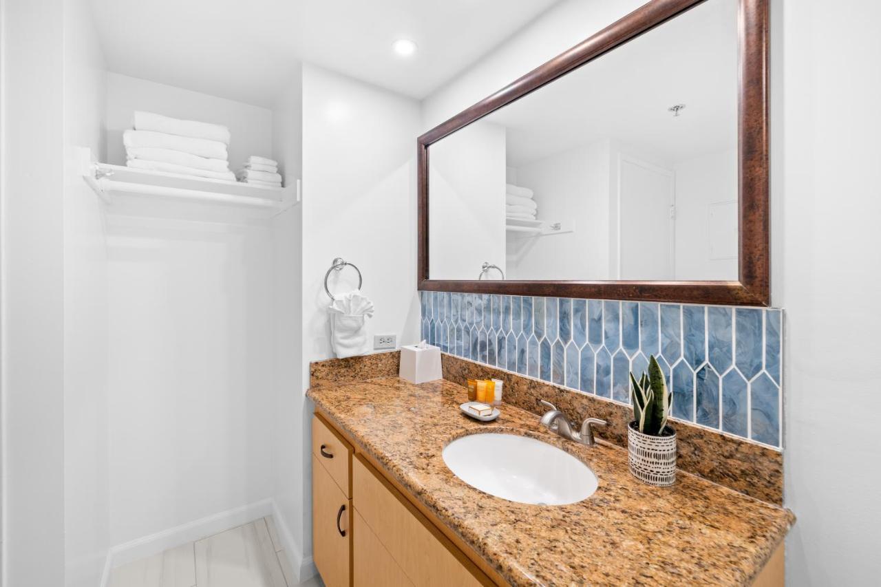 Apartamento Stunning Mountain View Condo, Near With Parking